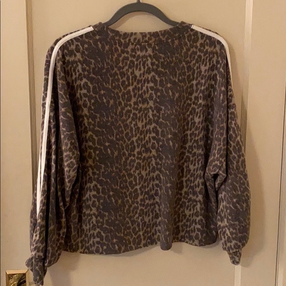 Vintage Havana Leopard Striped Sweatshirt - Picture 4 of 5